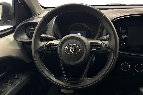 Toyota Aygo X 16 of 21