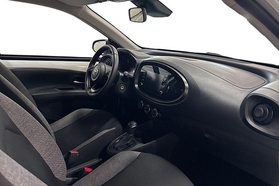 Toyota Aygo X 15 of 21
