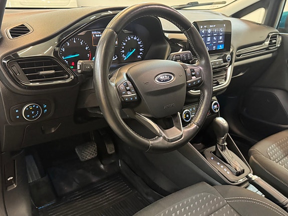 Ford Fiesta 8 of 21