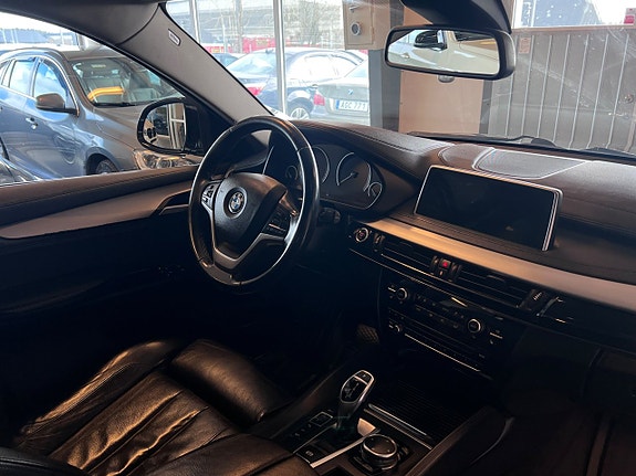 BMW X6 12 of 16