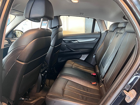 BMW X6 7 of 16