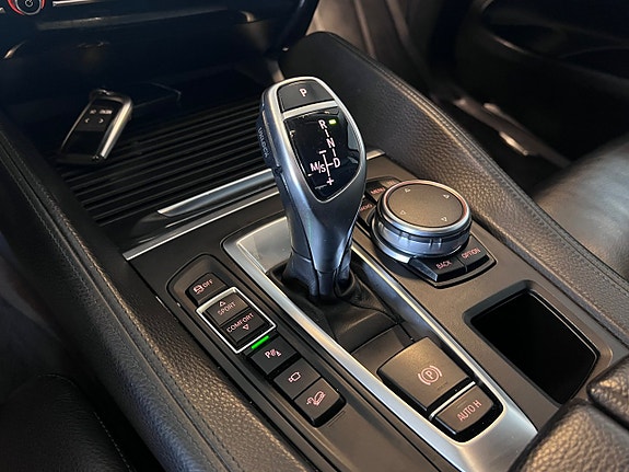 BMW X6 15 of 16