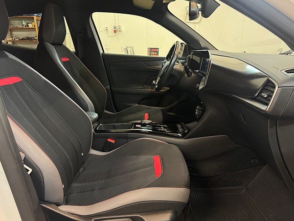 Opel Mokka-e 21 of 24