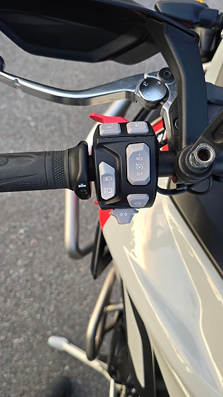 Triumph TIGER 900 RALLY PRO 7 of 9