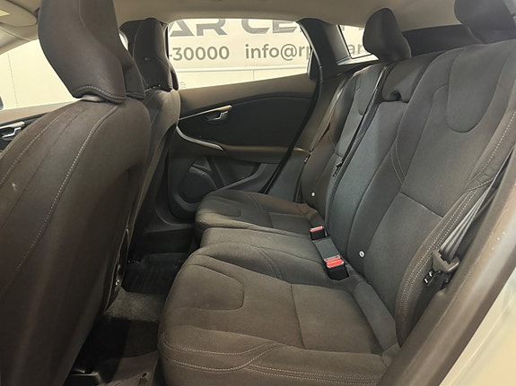 Volvo V40 23 of 24
