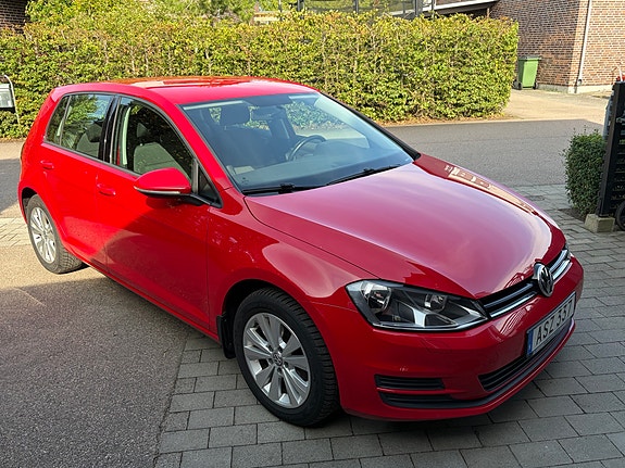 Volkswagen Golf VII 3 of 16