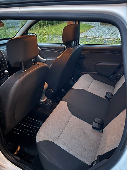 Dacia Duster 10 of 11