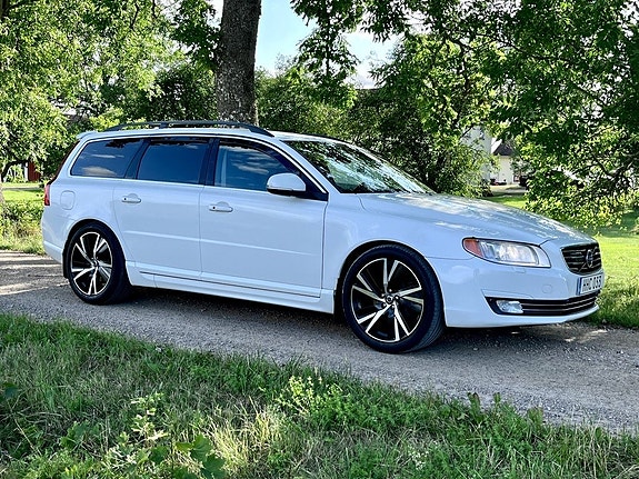 Volvo V70 16 of 16