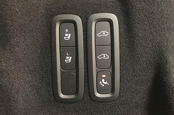 Volvo XC60 28 of 29