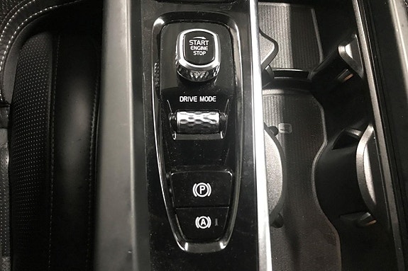 Volvo XC60 24 of 29