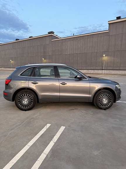 Audi Q5 4 of 13