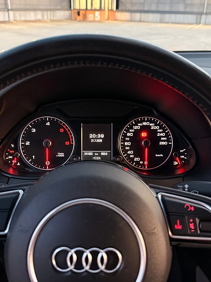 Audi Q5 11 of 13
