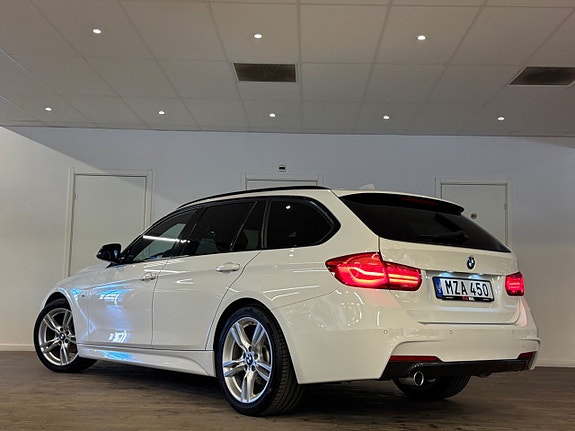 BMW 318d 14 of 30
