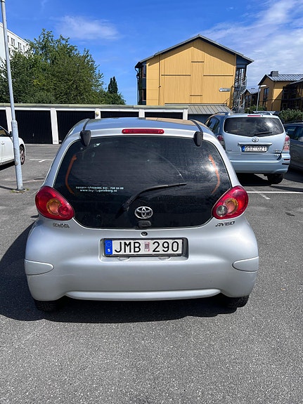Toyota Aygo 6 of 10