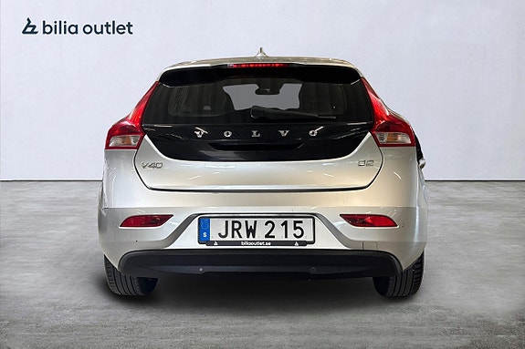 Volvo V40 7 of 25