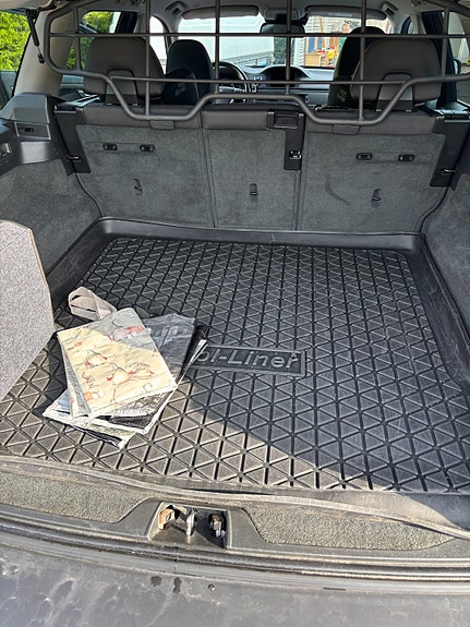 Volvo XC70 5 of 7