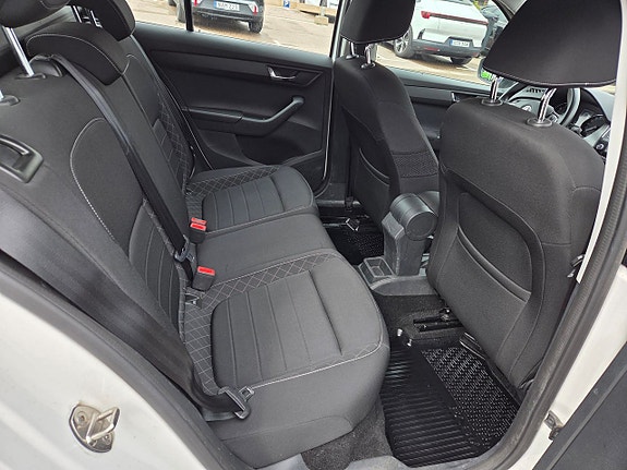Skoda Fabia 9 of 11