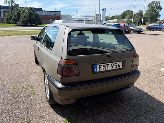 Volkswagen Golf I 3 of 8