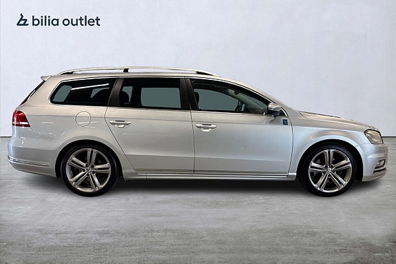 Volkswagen Passat 5 of 22
