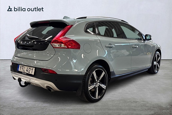 Volvo V40 Cross Country 6 of 26