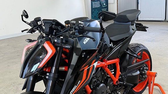KTM 1290 Super Duke R 1.3 V-twin ny skick 0kr insats 8 of 12