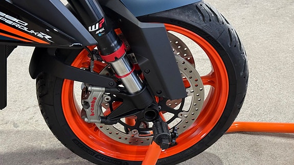 KTM 1290 Super Duke R 1.3 V-twin ny skick 0kr insats 12 of 12