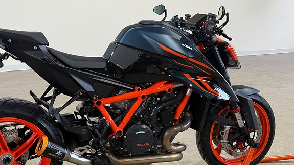 KTM 1290 Super Duke R 1.3 V-twin ny skick 0kr insats 4 of 12