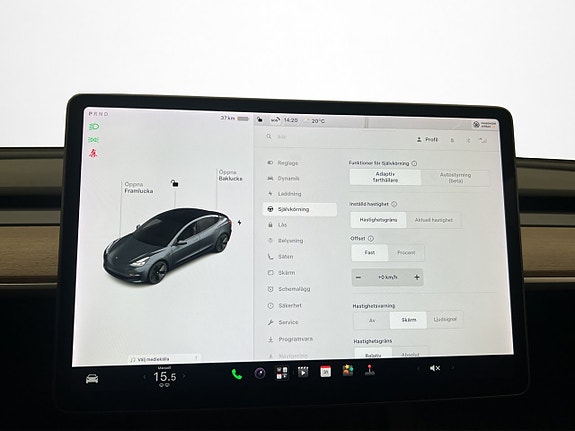 Tesla Model 3 24 of 28