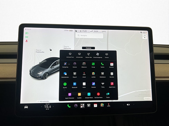 Tesla Model 3 21 of 28
