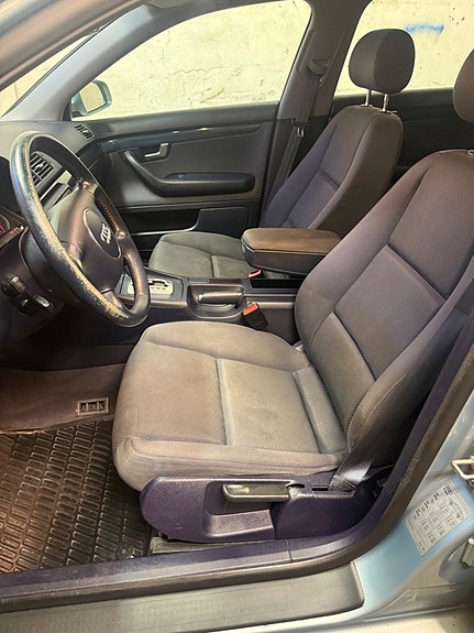 Audi A4 15 of 25