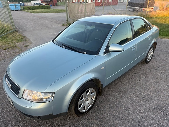 Audi A4 3 of 25
