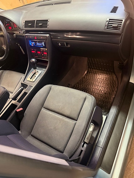 Audi A4 21 of 25