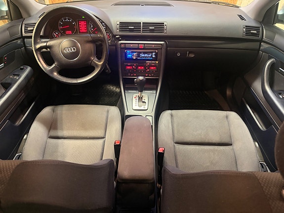 Audi A4 22 of 25