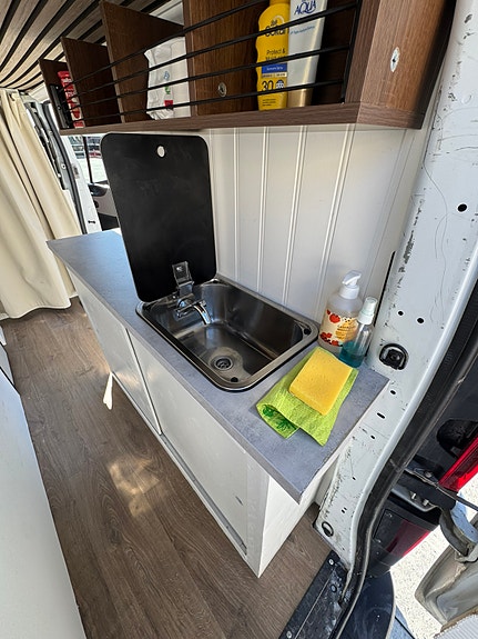 Renault Trafic 11 of 13