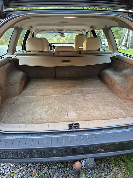 Volvo V70 7 of 9
