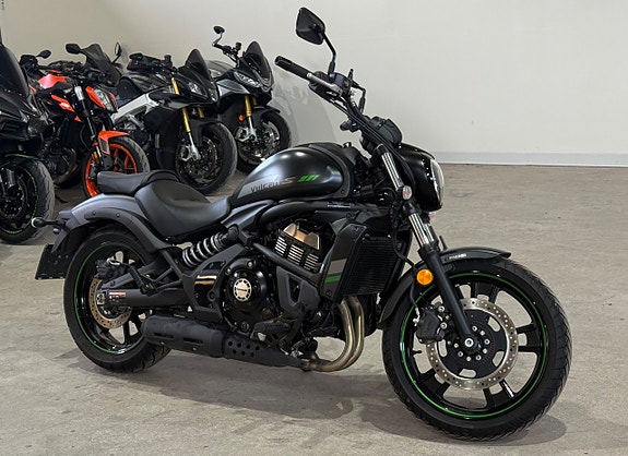 Kawasaki Vulcan S låga mil ny skick 0kr insats 6 of 9