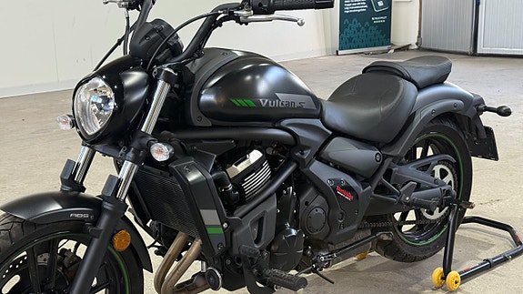 Kawasaki Vulcan S låga mil ny skick 0kr insats 3 of 9