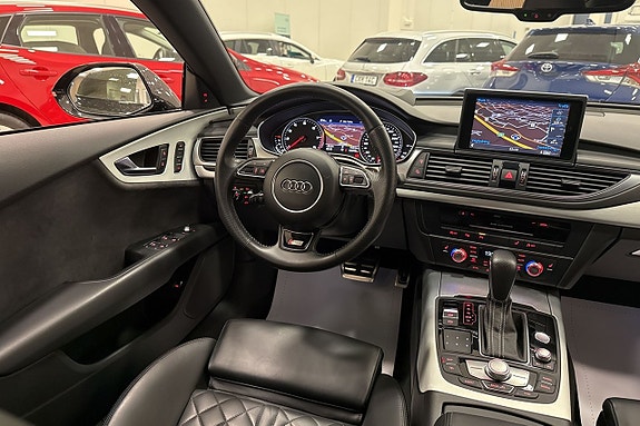 Audi A7 5 of 26