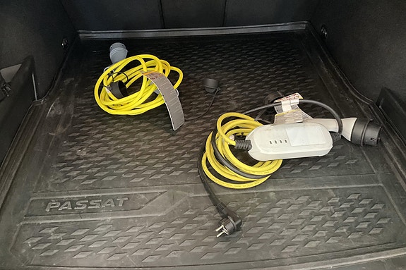 Volkswagen Passat 6 of 10