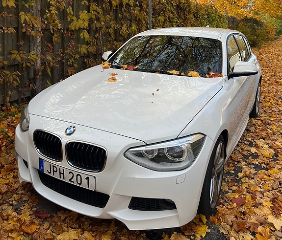BMW 116i 5 of 6