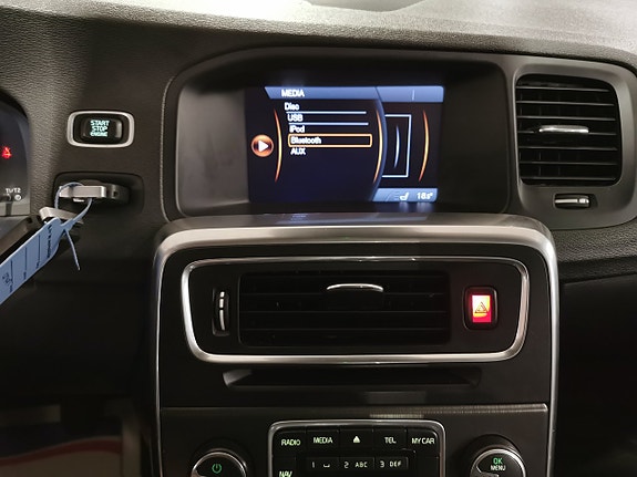 Volvo S60 19 of 22