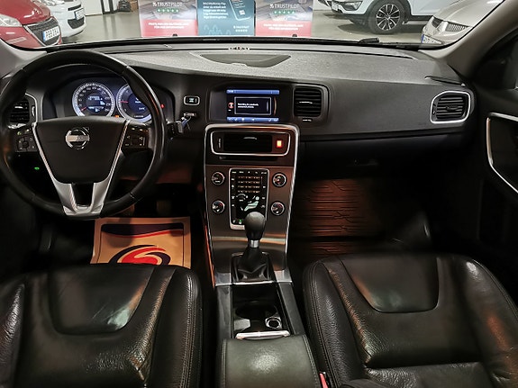 Volvo S60 15 of 22