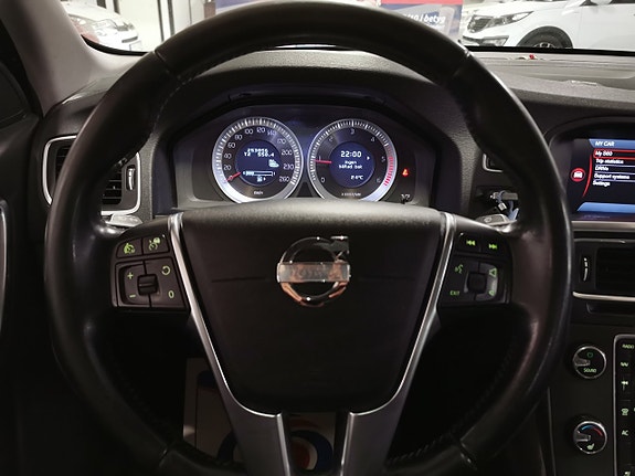 Volvo S60 14 of 22