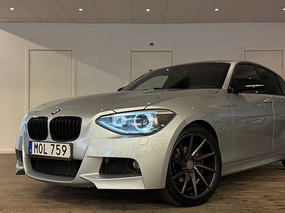 BMW 118d 4 of 30
