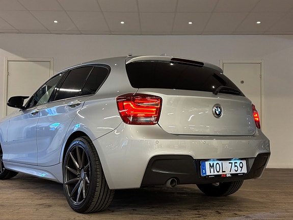 BMW 118d 15 of 30