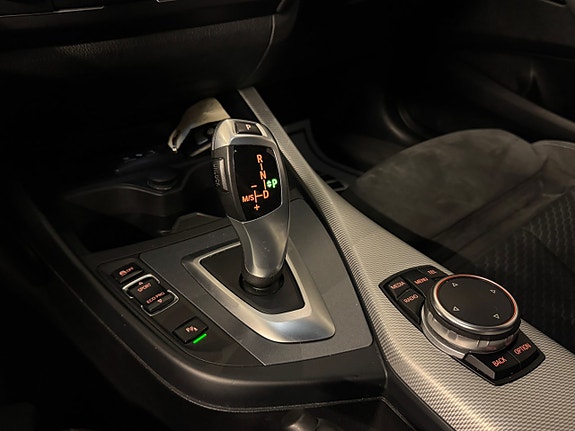 BMW 118d 29 of 30