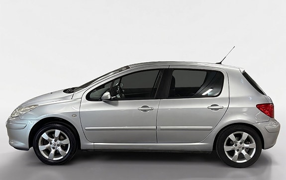 Peugeot 307 2 of 10