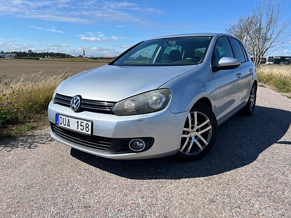 Volkswagen Golf VI 2 of 21