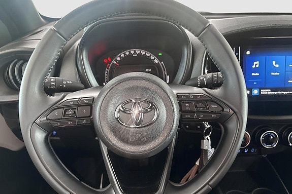 Toyota Aygo X 7 of 10