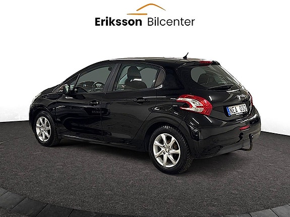 Peugeot 208 4 of 22